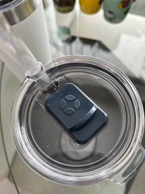 NEW insulated tumbler with lid + reusable straw - photo 2
