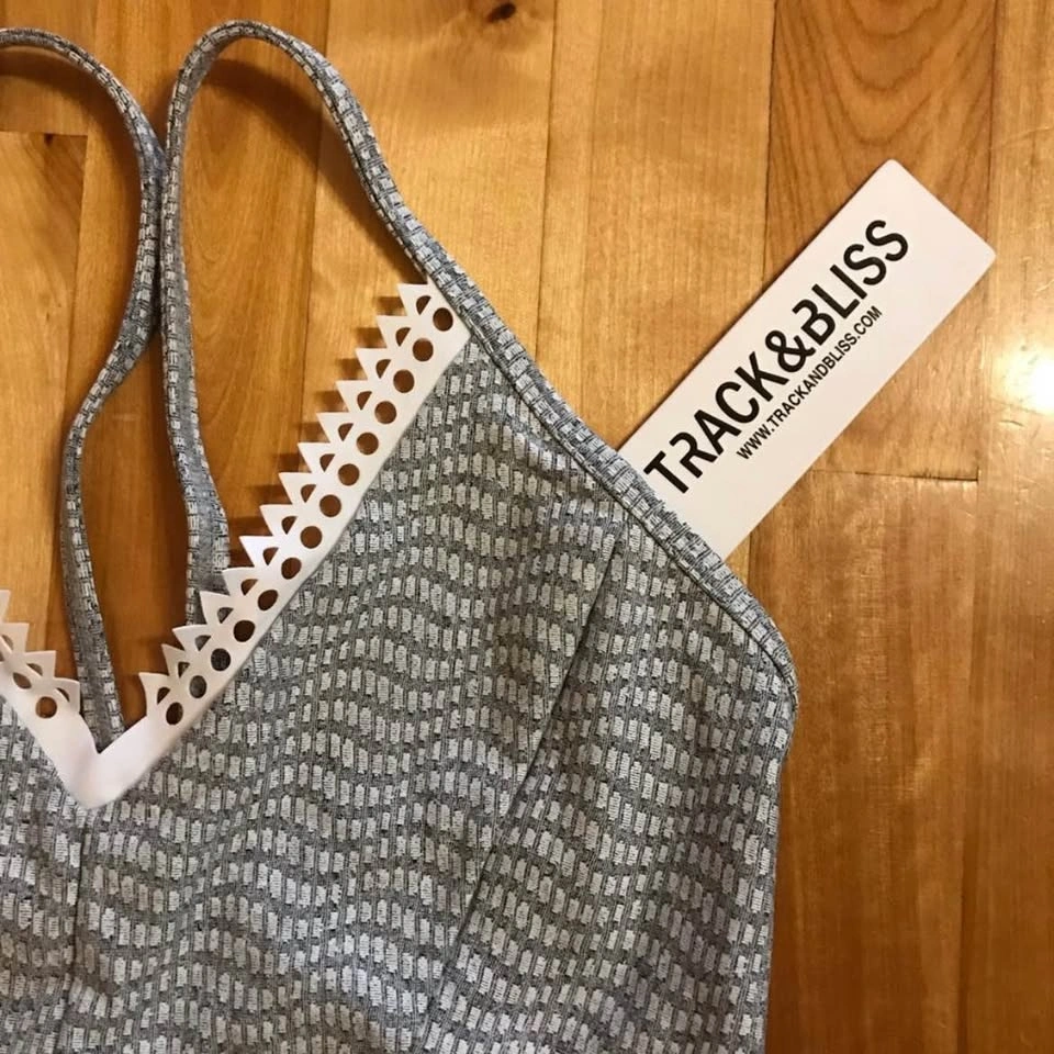 Track & Bliss size small sports bra New NWT - photo 3