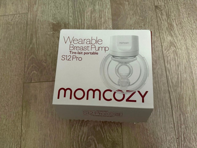Momcozy S12 Pro Breast Pump, New unused, One unit