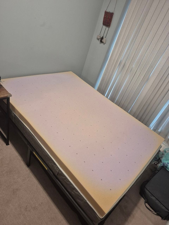 Double IKEA Mattress/Metal Bed Frame/FREE Topper - photo 2