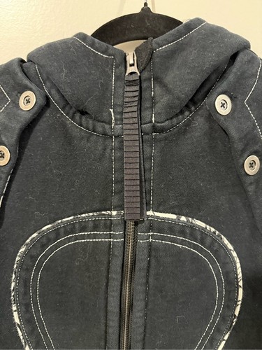 Lululemon Scuba Hoodie Detachable Sleeves Black / Ghost Nesting - photo 5