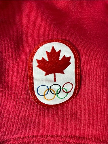 Hudson’s Bay Team Canada Olympic Shorts Red Women’s Medium - photo 4