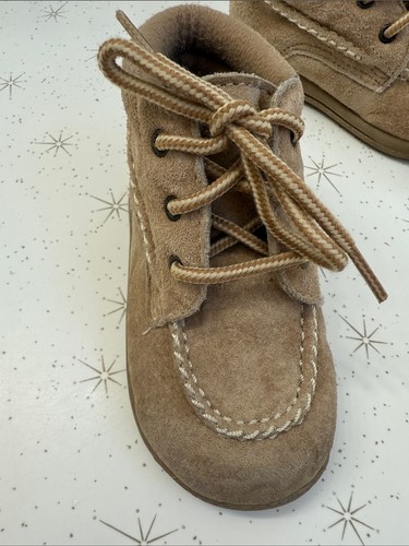 Vintage 1997 Disney Mickey Mouse Tan Suede Baby Shoes Boots - photo 3