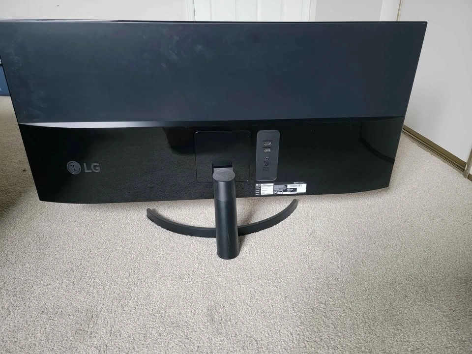 LG 34" UltraWide Monitor (34WK500-P) – IPS, FreeSync - photo 2