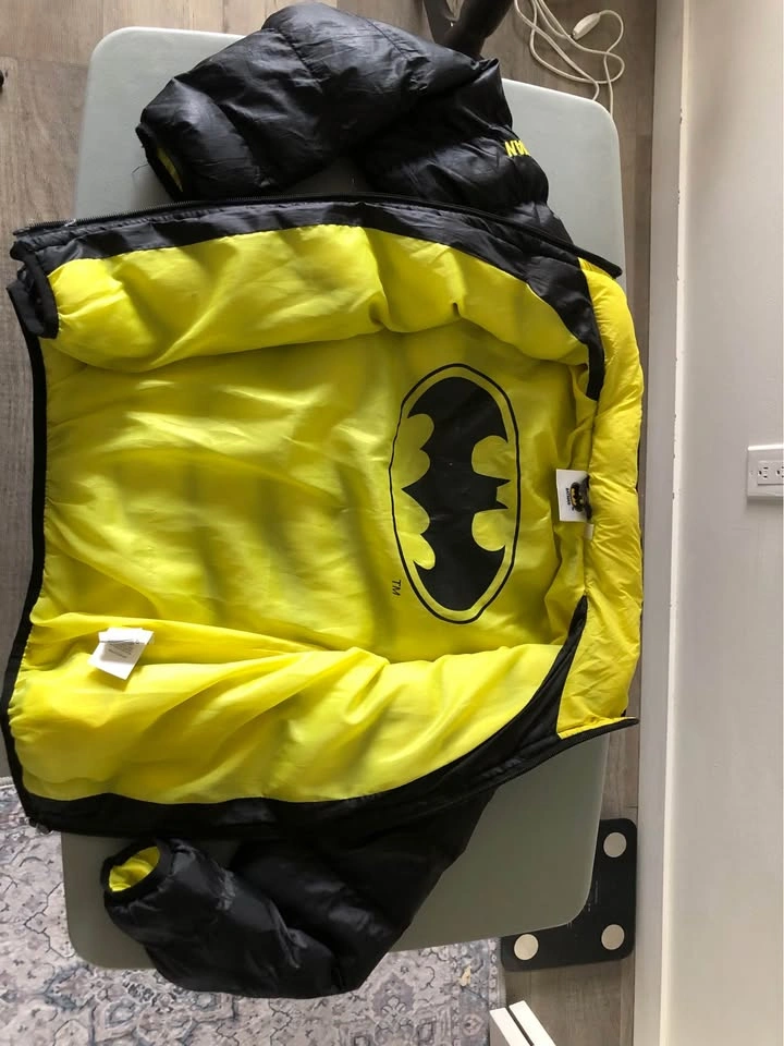 Batman Camo Puffer Jacket size 8 - photo 3