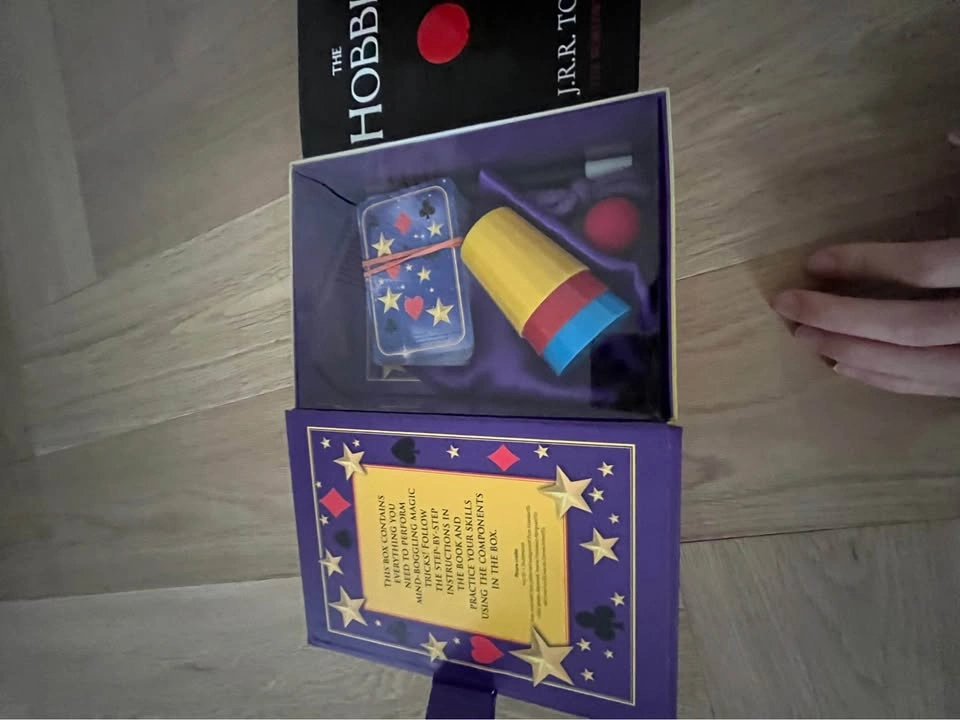 Roald Dahl 16 Book Box Set, The Hobbit, and Magic Trick Set - photo 4