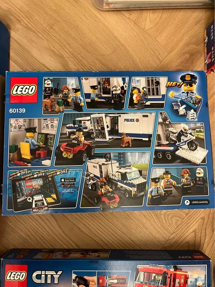 Lego Sets: Mobile Command, Helicopter, Burger Bar, and More - photo 3