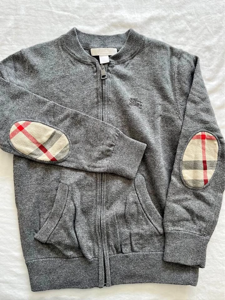 Burberry Children size 6 Zip-Up Cardigan