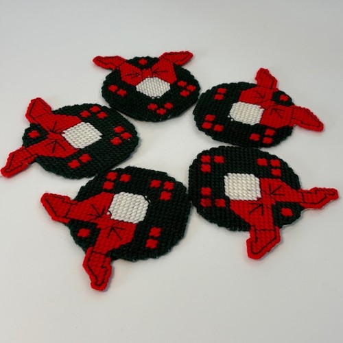 Vintage Needlepoint Christmas Coasters Set of 5 Wreath with Bow - photo 4