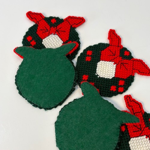 Vintage Needlepoint Christmas Coasters Set of 5 Wreath with Bow - photo 5