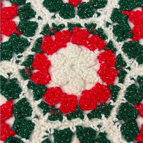 Vintage Christmas Granny Crocheted Doily Retro Nostalgic Decor - photo 4