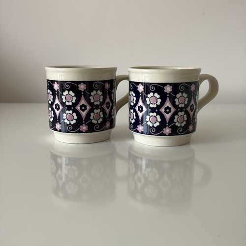 2 Vintage Biltons Stoneware Mugs with a Floral Pattern - photo 3