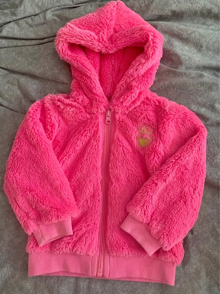 The Children’s Place Girls Fuzzy Jacket (24 Months)