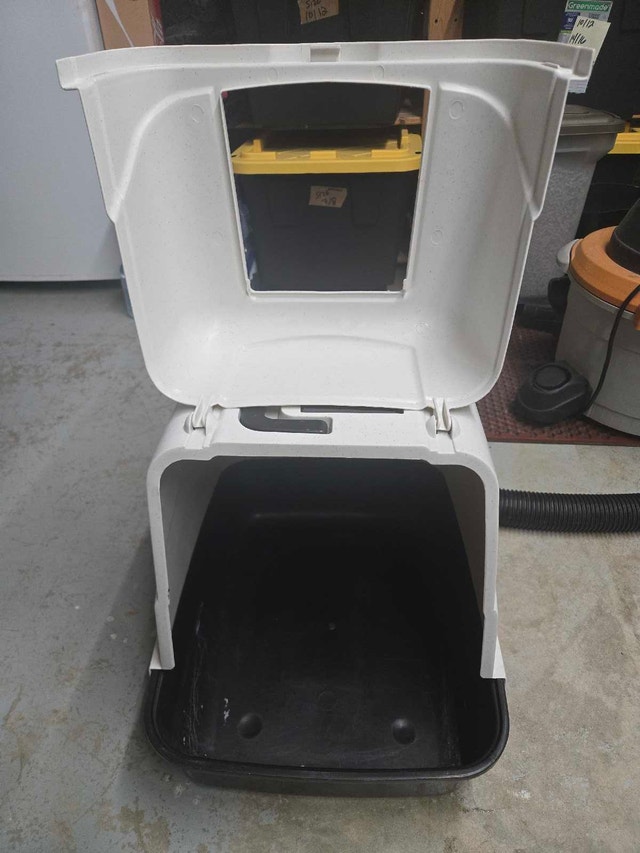 cat litter boxes, pet stairs - photo 3