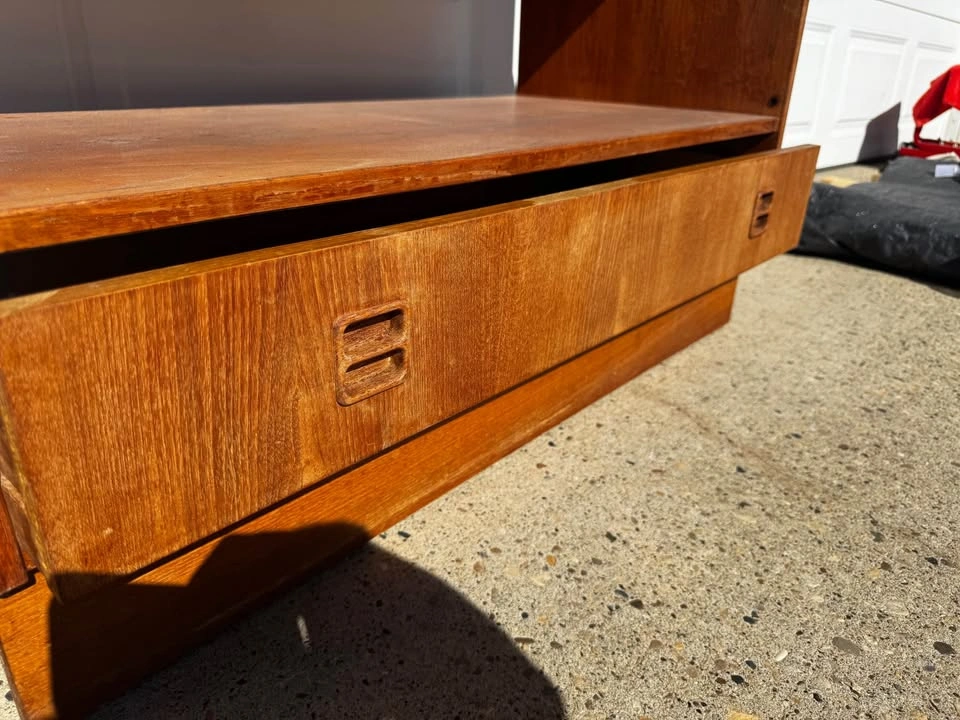 Mid Century Modern Danish Teak Cabinet by Mobler - photo 3