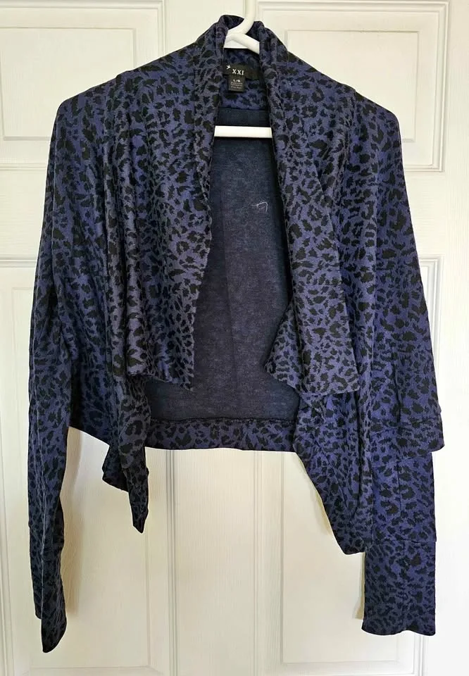 Forever 21 XXI Blue Animal Leopard Print Drape Cardigan - L
