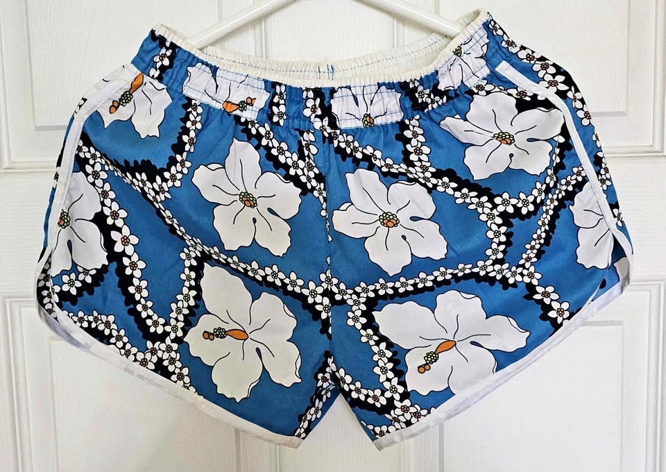 Brand New Superdry Women's Floral Hawaiian Board Shorts S/M