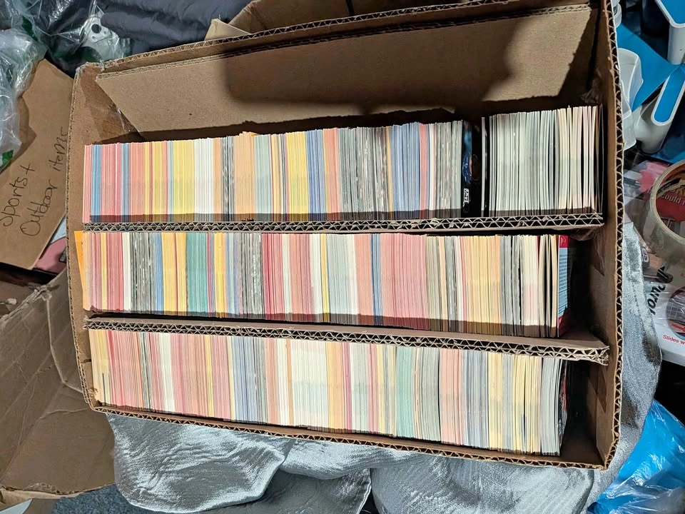 🏈Huge lot of 1990 Pro Set NHL Hockey Card Collection
