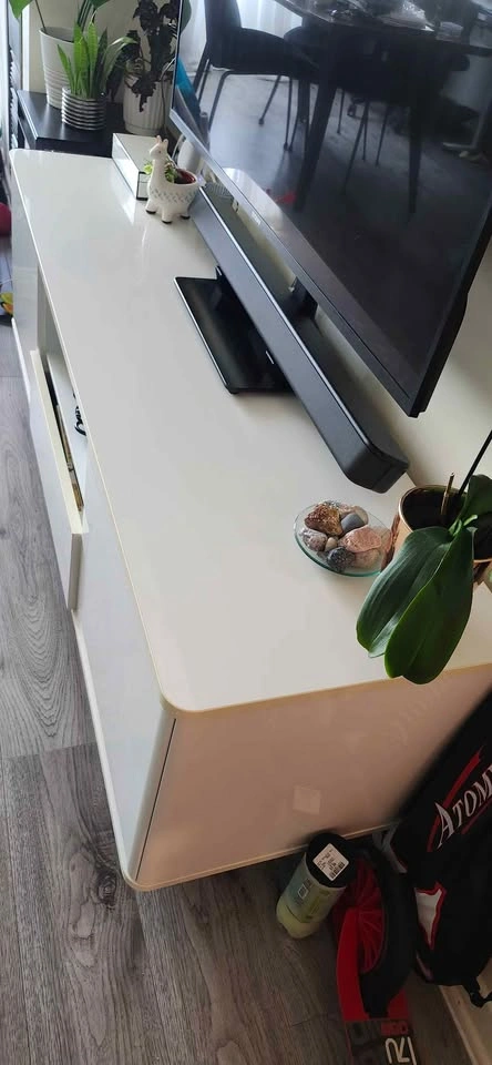 Ikea TV Stand - photo 5