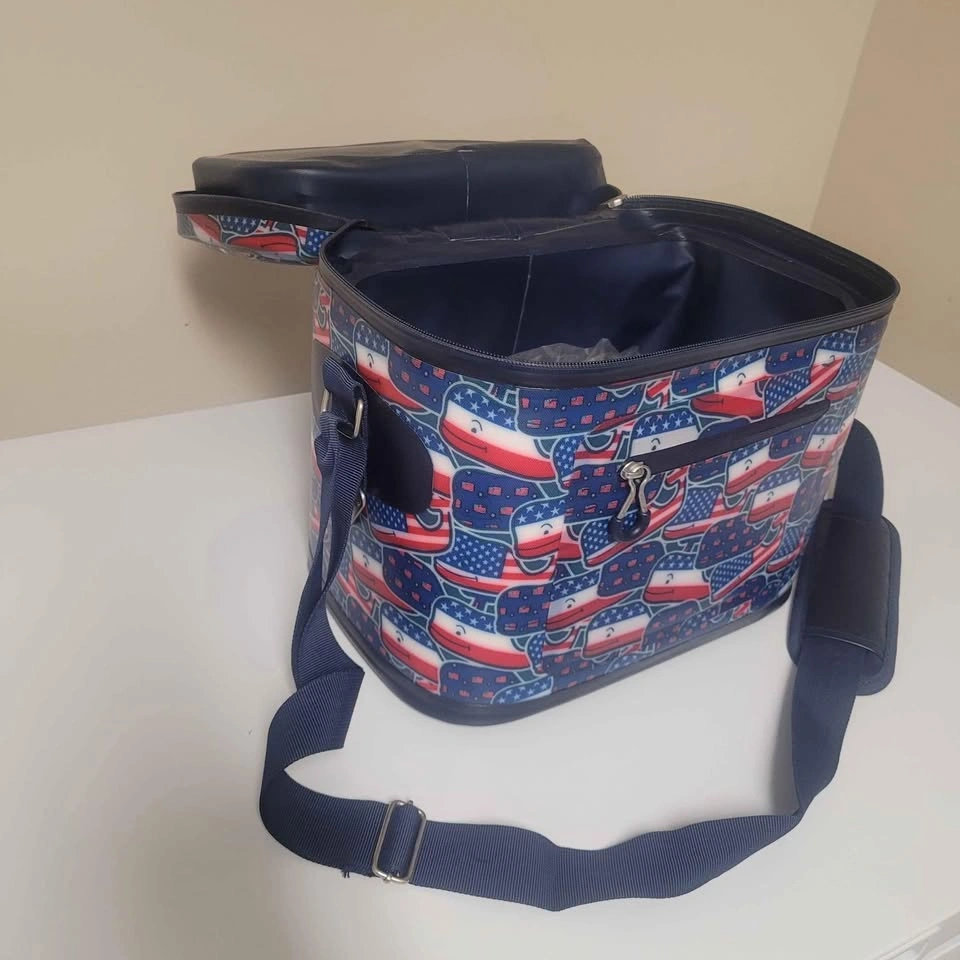 Vineyard Vines Whale and USA Flag 12 Can Cooler NWT - photo 2
