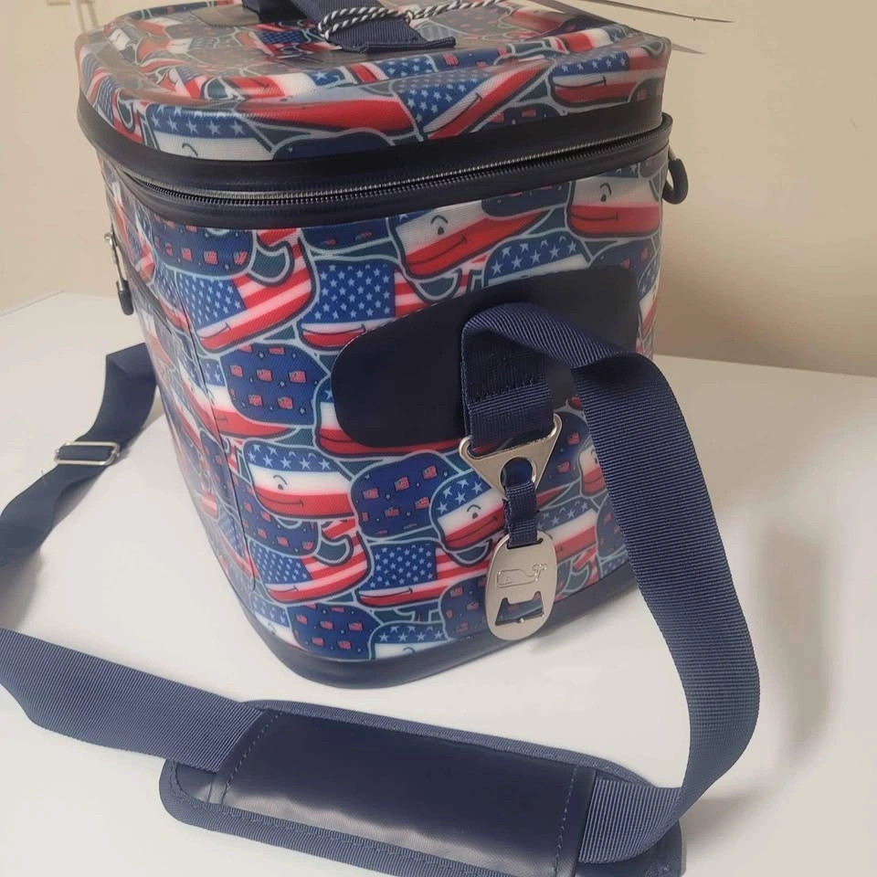 Vineyard Vines Whale and USA Flag 12 Can Cooler NWT - photo 5