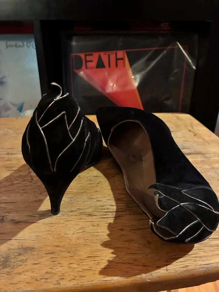 Italian heels shoes - Fits 7.5 - 8 womens - photo 2
