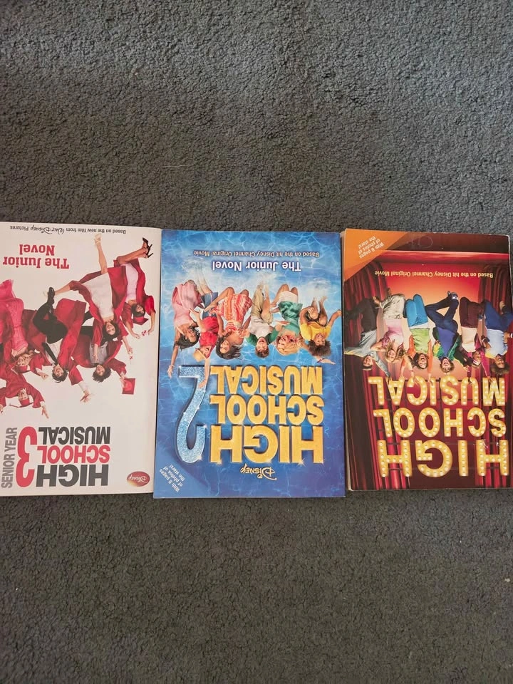 High School Musical books - photo 2
