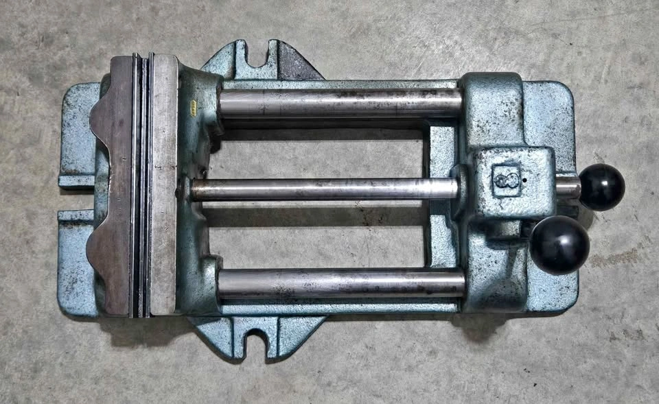 Wilton 1208 Cam-Action Drill Press Vise (8" Jaw) - Heavy Duty