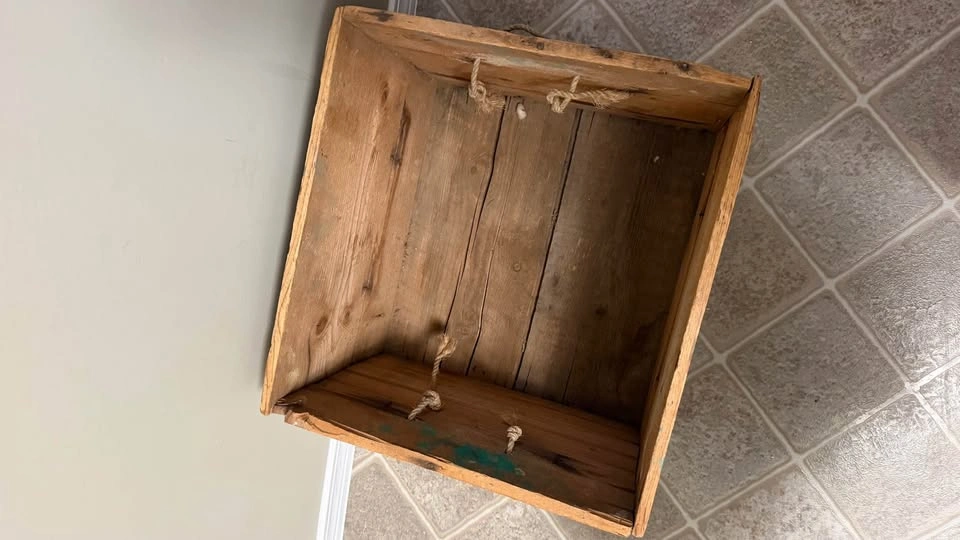 Antique Whiskey Crate - photo 2