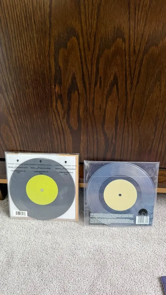 CHARLI XCX Vinyl 7” RSD Variants - photo 2