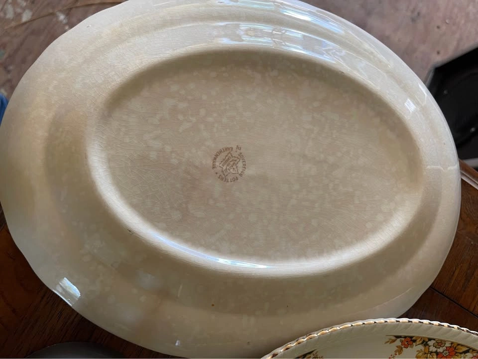 Platters vintage Johnson bros and sovereign - photo 3