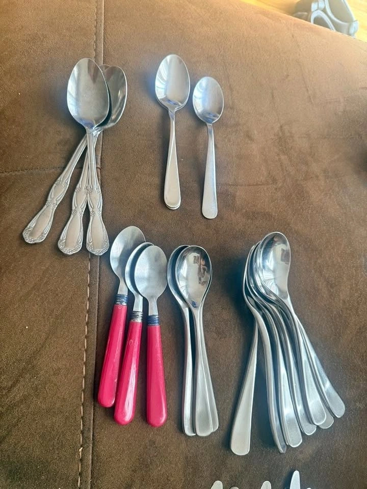 40+ Piece Assorted Flatware Set (Stainless Steel & Red)