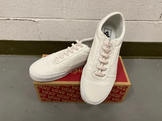 Vans white shoes, size 10, WARD model thumbnail