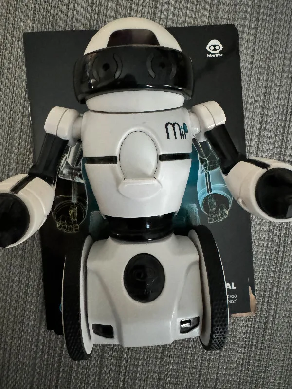 MiP interactive robot image indicator(3)