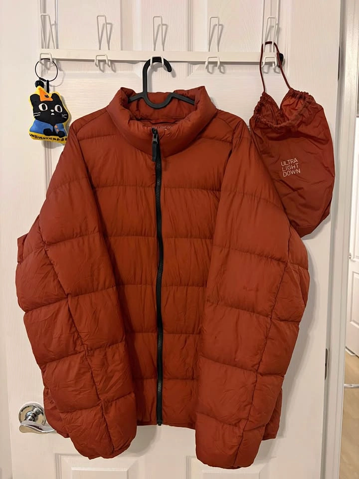 Uniqlo Ultra Light Down Jacket Men‘ XL