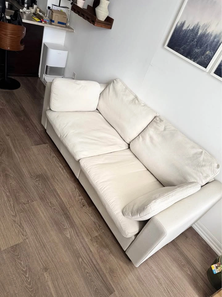 74 inch sofa (2–3 seater) - photo 2