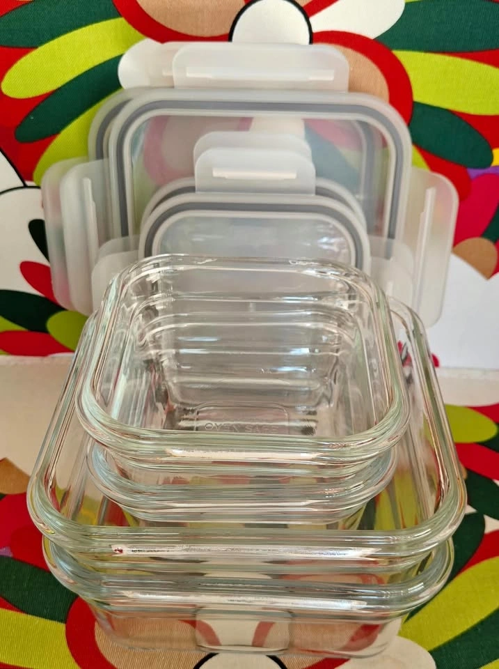 8 Glassloc Glass Storage Containers with Lids - photo 2