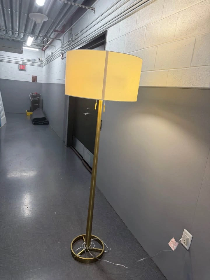 Ethan Allen floor lamp - photo 4