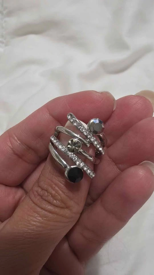 🏈 Silver-Tone Multi-Row Wrap Ring Size 6 - photo 2