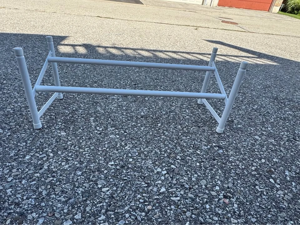 White Metal Extendable 2-Tier Shoe Rack - photo 2