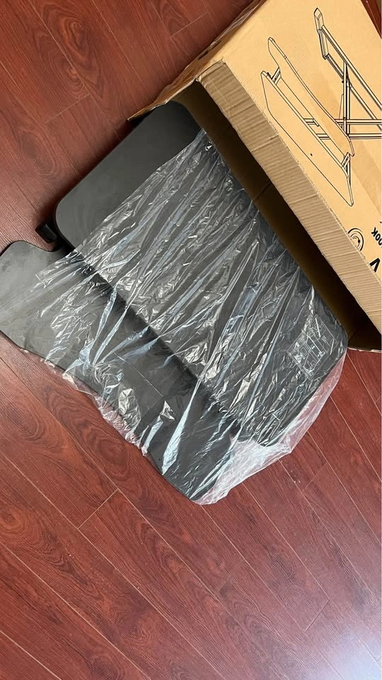 32" Black Standing Desk Converter - photo 3