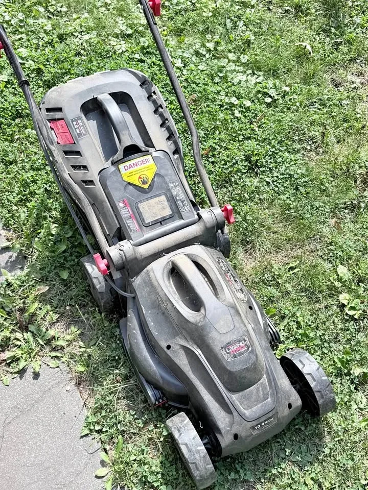 Legend Force 13.4" 12-Amp Corded Electric Lawn Mower
