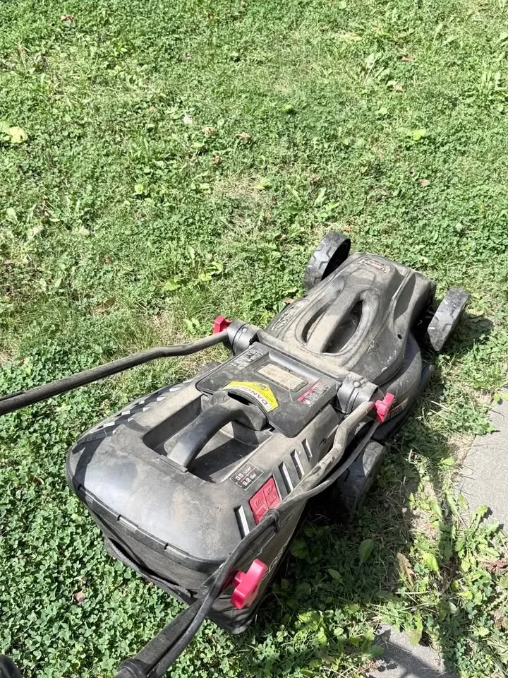 Legend Force 13.4" 12-Amp Corded Electric Lawn Mower - photo 2