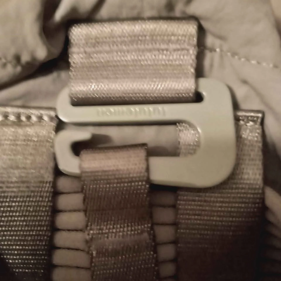 Lululemon Convertible Backpack 🏈 - photo 2