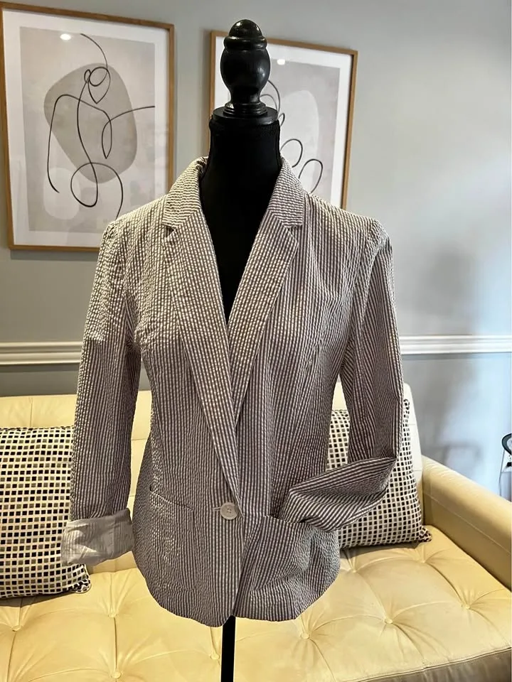 Seersucker ladies blazer thumbnail
