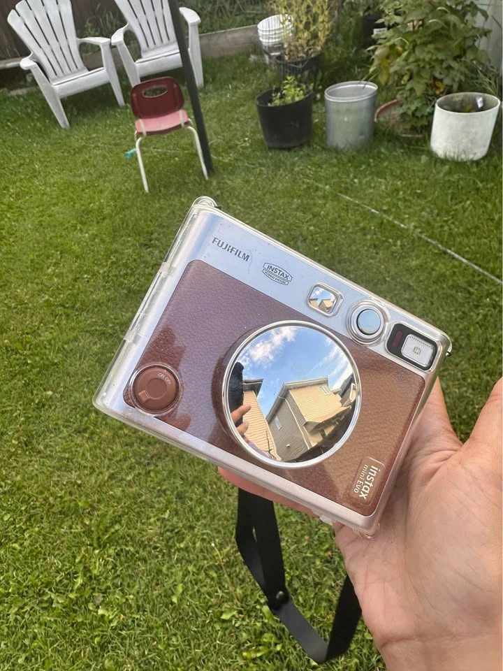 Instax Mini Evo Rental - photo 2