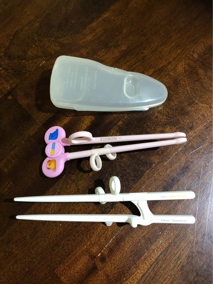 Practice chopsticks