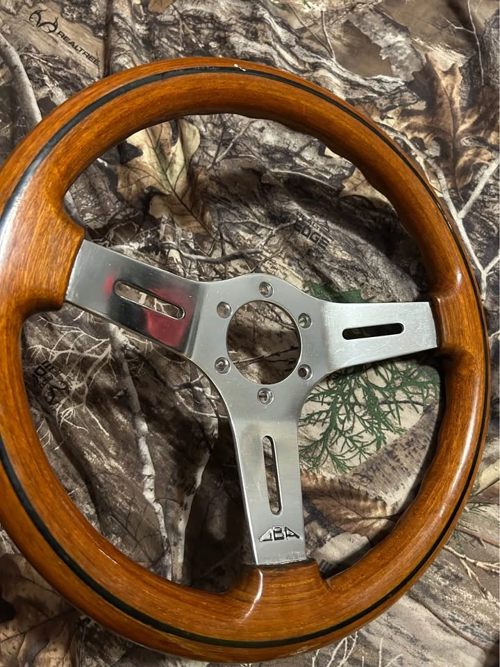 Vintage OBA Wood Grain Steering Wheel - photo 5