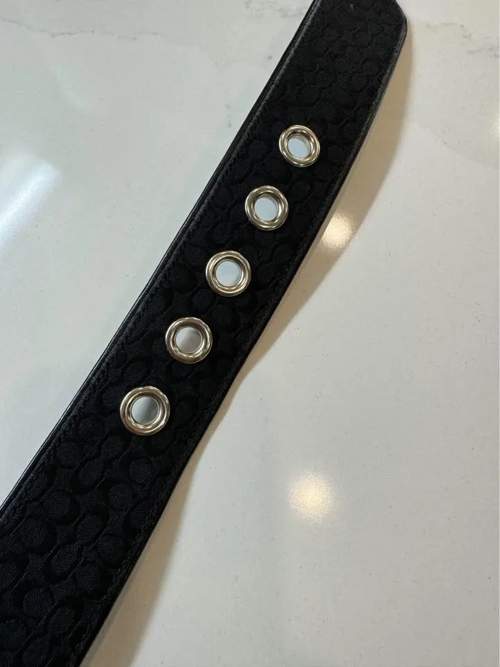 Coach Unisex Belt image indicator(3)