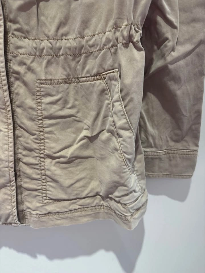 GAP Women’s Cotton Utility Jacket – Size Medium – Beige/Khaki - photo 5